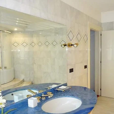 B&b-residence Raggio Di Sole B&B 2*